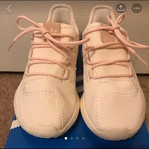 BNIB Girls Adidas Tubular Shadow C Shoes